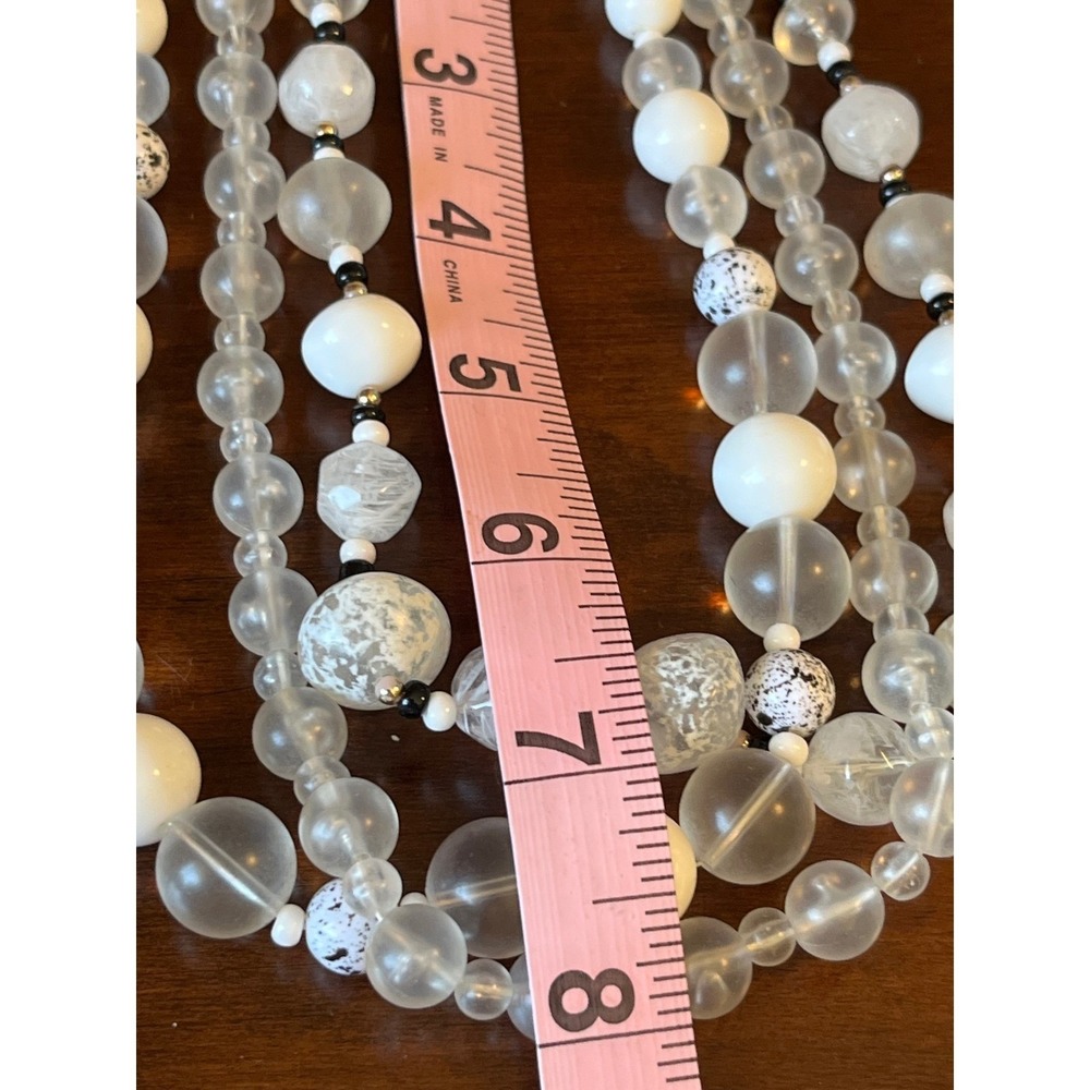 White Clear Speckled Acrylic Bead Triple Strand Statement Necklace Layered 17in - Picture 3 of 9